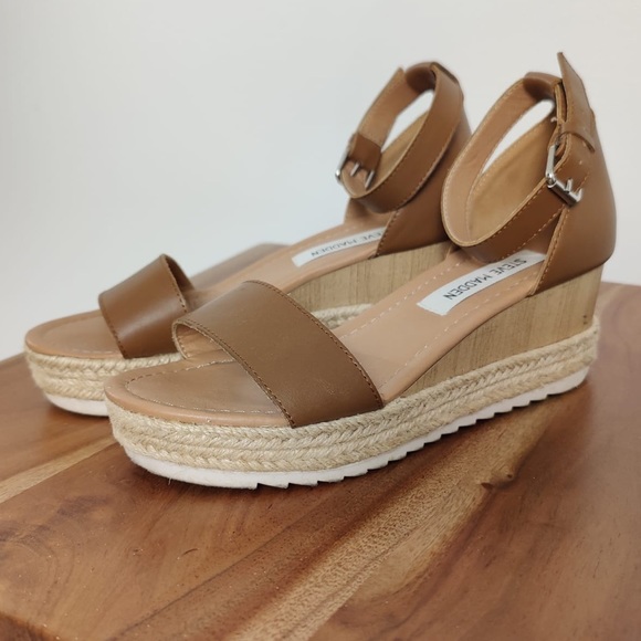 Steve Madden sandals - Picture 2 of 3